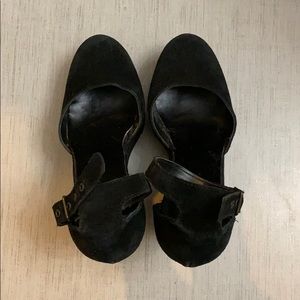 KORS Closed Toe Platform Wedge in Black